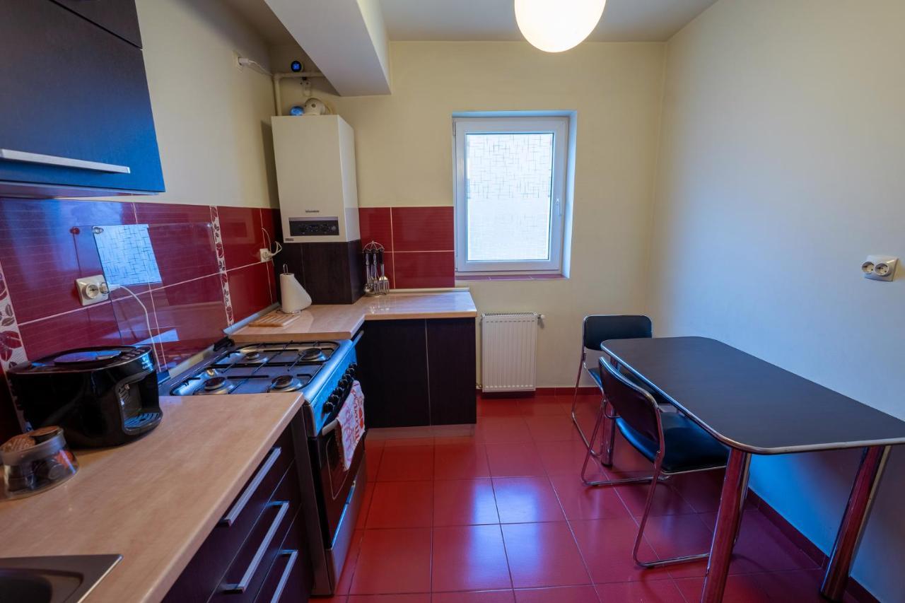 Quiet 3-Room Apt - 2 Parking Spaces - 5 Min Bus Floreşti Exteriör bild